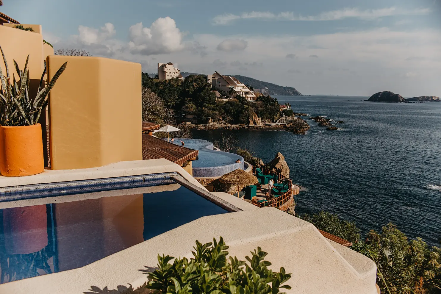 Cala de Mar sort and spa, nice venue for an intimate wedding in Ixtapa, Zihuatanejo.